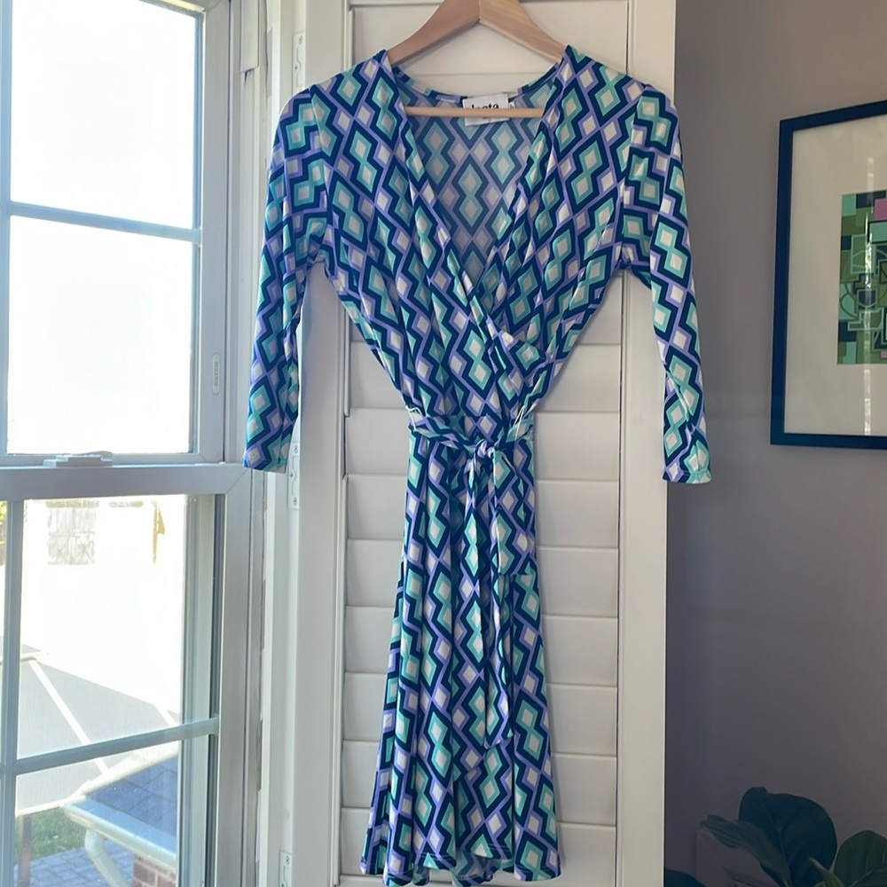 Leota - the perfect wrap dress - size small